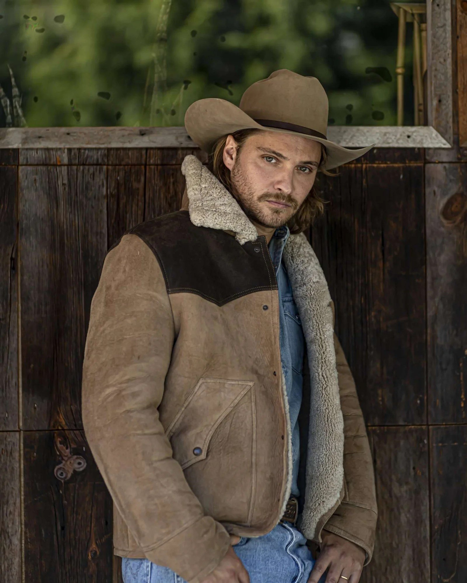 Luke-Grimes-Yellowstone-Suede-Leather-Jacket-Yellowstone-Tv-Jackets-Side