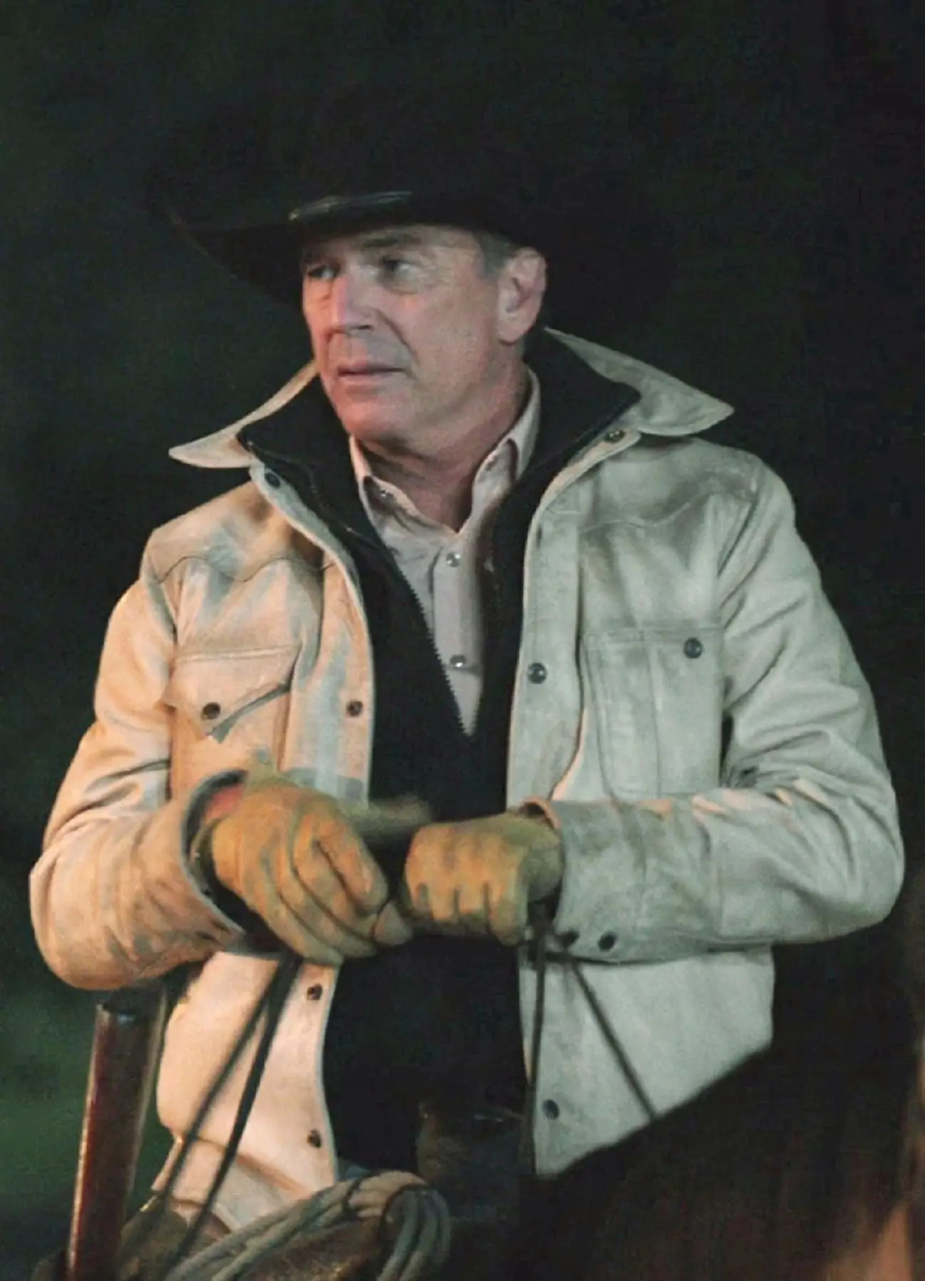 Yellowstone-Season-5-John-Dutton-Jacket-Yellowstone-Tv-Jackets-Front