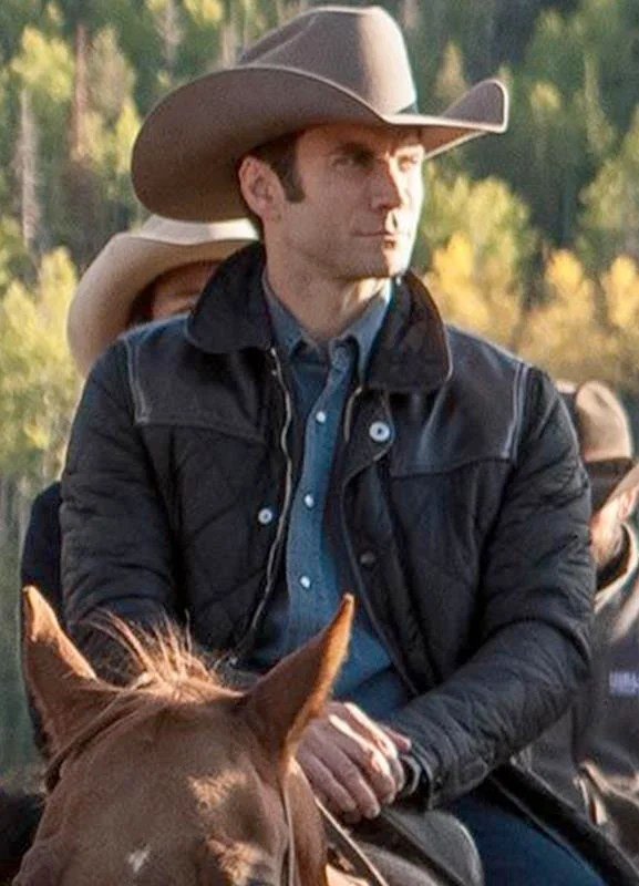 yellowstone-jamie-dutton-leather-quilted-jacket-yellowstone-tv-jackets-display